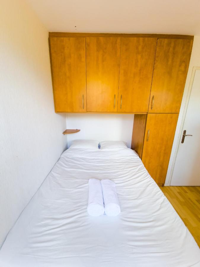 Grand T2 En Hypercentre - Terrasse - Wifi - Tv Apartment